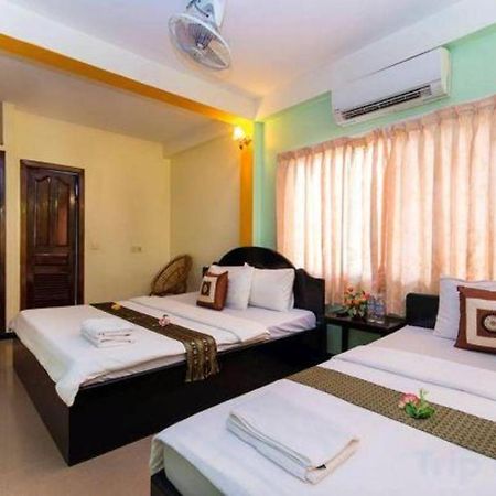 Happy Zone Hostel Siem Reap Dış mekan fotoğraf