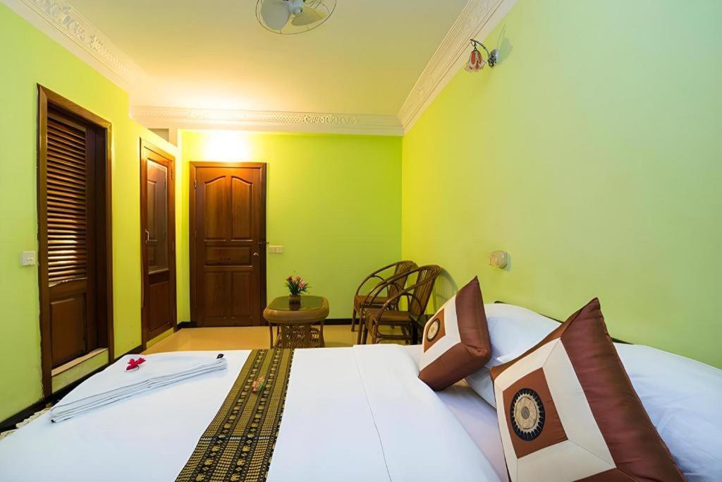 Happy Zone Hostel Siem Reap Dış mekan fotoğraf