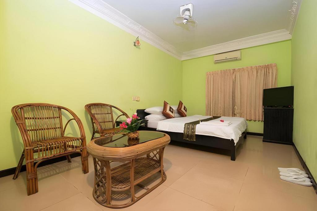 Happy Zone Hostel Siem Reap Dış mekan fotoğraf