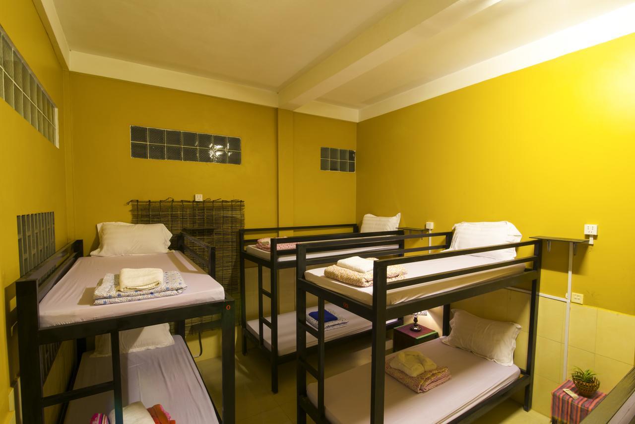 Happy Zone Hostel Siem Reap Dış mekan fotoğraf