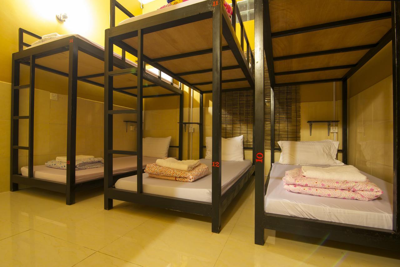Happy Zone Hostel Siem Reap Dış mekan fotoğraf